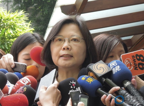 ���M(j��n)�h��ϯ��Ӣ�������_���|ɭ���Y����Ƭ��