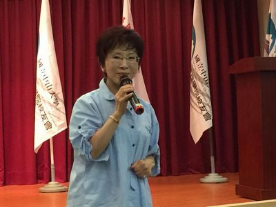 洪秀柱拼2016批高雄產(chǎn)業(yè)人才流失(圖)