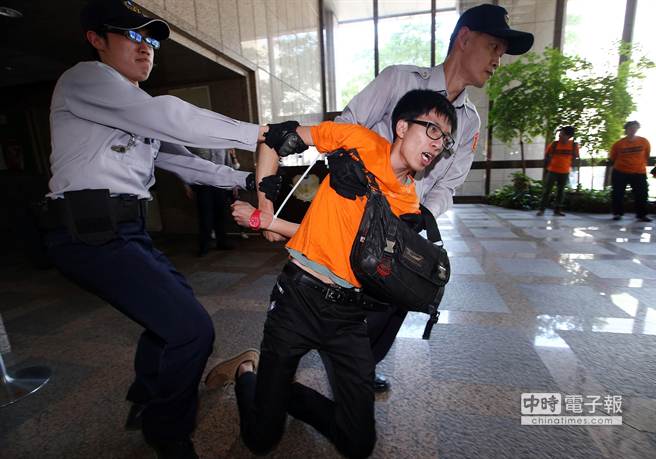 �_(t��i)�����ٹ�·���M(f��i)�Tռ�I(l��ng)�����¿�̎�����h