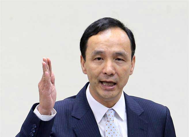 朱立倫火力全開(kāi)再轟蔡:碰到財(cái)團(tuán)就轉(zhuǎn)彎 假話太多 朱立倫火力全開(kāi)再轟蔡:碰到財(cái)團(tuán)就轉(zhuǎn)彎 假話太多