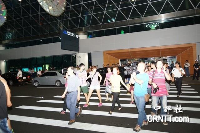 ��Ӣ��29�����φ��̸����L�������񱊵��C(j��)��(ch��ng)���t���l���ɰ���ƽ����Ҫ�_(t��i)��(d��)����(���u(p��ng)�� �S�Ľܔz)