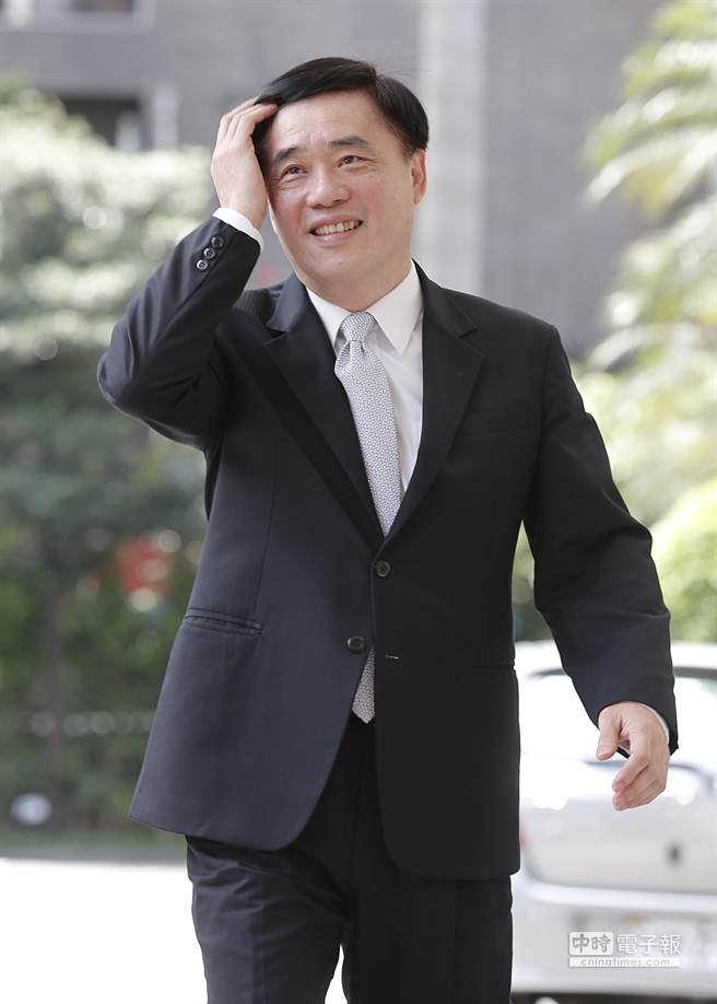 臺(tái)媒曝:郝龍斌考慮選“立委” 拉抬黨內(nèi)士氣(圖) 臺(tái)媒曝:郝龍斌考慮選“立委” 拉抬黨內(nèi)士氣(圖)