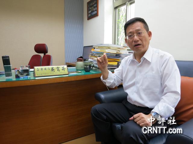 “一中同表”惹議 洪秀柱兩岸論述被指難超馬英九 “一中同表”惹議 洪秀柱兩岸論述被指難超馬英九