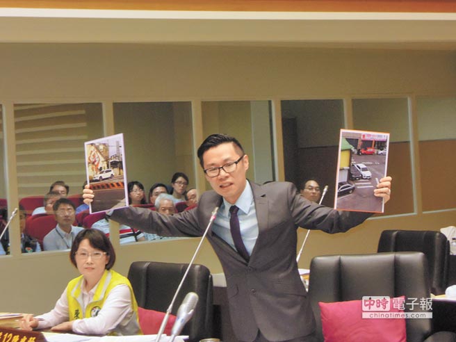 蔡英文愛將遭指控“當(dāng)選議員就甩女朋友” 蔡英文愛將遭指控“當(dāng)選議員就甩女朋友”