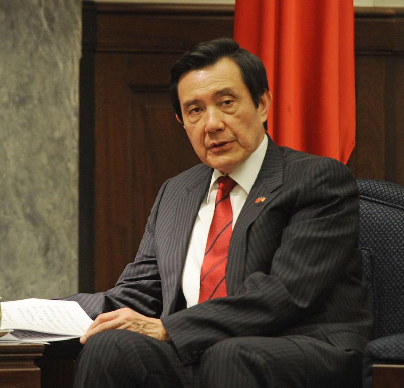 �RӢ��Ͷ�����Ї��r�������_���u����x����~�u���ձ��ġ��f�����Q�@�����ˇ�������(qu��n)��������飬����x��(y��ng)��˵�Ǹ