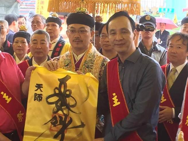 �c��(li��n)ϵ������ �������ؑ�(y��ng)�����ڳ����У��D��