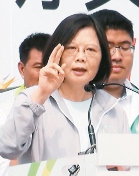 ��Ӣ�Ļ��S�γ�褣���(hu��)�_���w�C(j��)��һ����(hu��)�_���w�C(j��)�����D/��(li��n)�ψ�(b��o)����