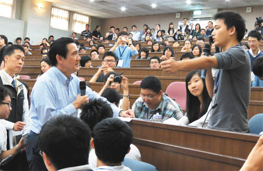 �RӢ���c���_(t��i)�������(d��ng)����