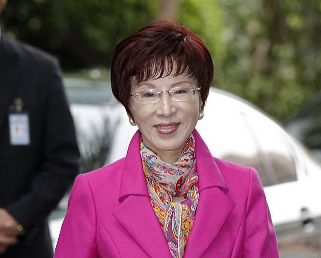 洪秀柱轉(zhuǎn)趨低調(diào) 回應輔選:想到就會去(圖) 洪秀柱轉(zhuǎn)趨低調(diào) 回應輔選:想到就會去(圖)