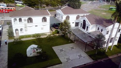 有游泳池網(wǎng)球場(chǎng)健身房 高雄議會(huì)被諷像度假中心 有游泳池網(wǎng)球場(chǎng)健身房 高雄議會(huì)被諷像度假中心