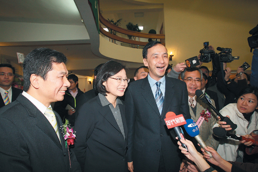 ���M(j��n)�hĨ���x��(zh��n)