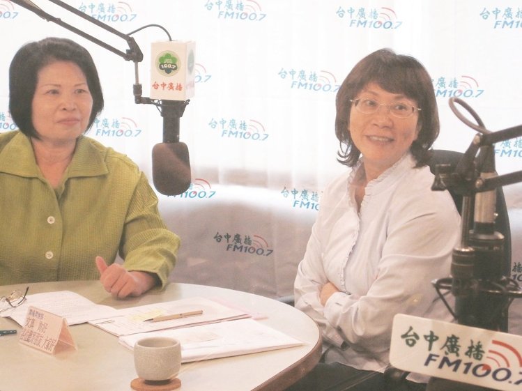 王如玄:參選前知道政治復(fù)雜 參選后見(jiàn)識(shí)“選舉很可怕” 王如玄:參選前知道政治復(fù)雜 參選后見(jiàn)識(shí)“選舉很可怕”