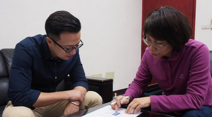 臺灣"大選"副手辯論26日登場 王如玄集訓(xùn)應(yīng)戰(zhàn)(圖) 臺灣"大選"副手辯論26日登場 王如玄集訓(xùn)應(yīng)戰(zhàn)(圖)