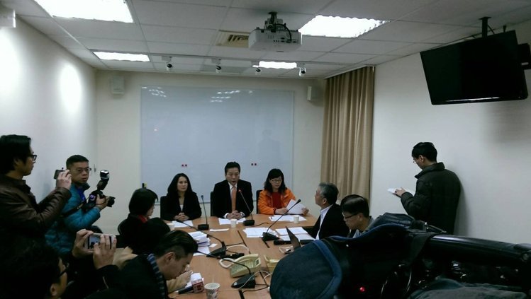 �_��ԭס��"��ί"�߽���÷���������H���h�F�\�������D/��(li��n)�ψ󡷣�