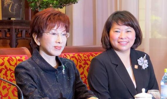 臺媒警示國民黨:黨魁補(bǔ)選持續(xù)秀下限 小心玩死自己 臺媒警示國民黨:黨魁補(bǔ)選持續(xù)秀下限 小心玩死自己