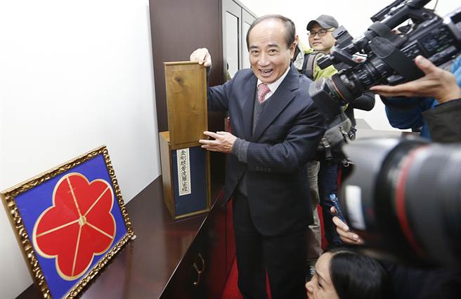 ����ƽ��B�����͵Ľ�����(j��ng)