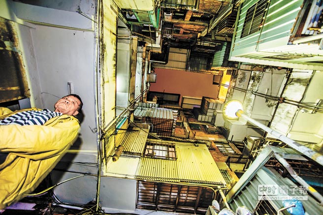 �_(t��i)������