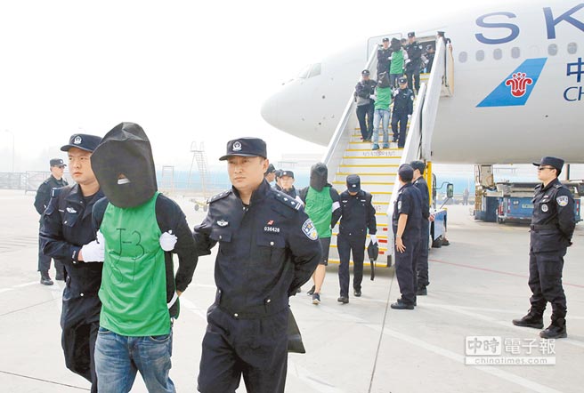 �_(t��i)ý���G�I(y��ng)����ί���ڰײ��֣����p�_���F(tu��n)����