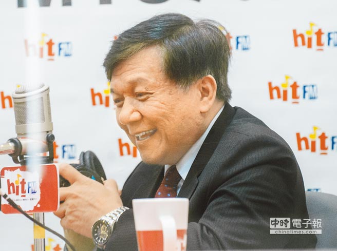 臺灣準(zhǔn)“經(jīng)濟部長”李世光29日接受電臺專訪 臺灣準(zhǔn)“經(jīng)濟部長”李世光29日接受電臺專訪