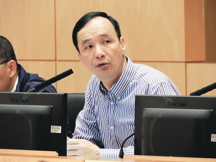 ������3�ȹ��_�c��Ӣ�ĈF(tu��n)�(du��)�����{(di��o)