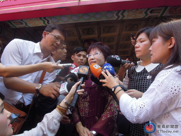 洪秀柱:國民黨在必要時(shí)會搭起兩岸橋梁 洪秀柱:國民黨在必要時(shí)會搭起兩岸橋梁