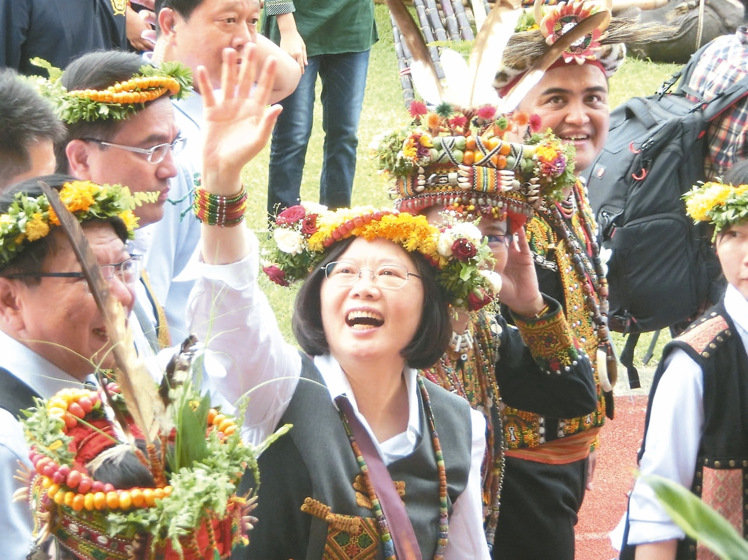 ��Ӣ�����ζ��c�M��ȵ���5�� ��ȫ���{(di��o)�F(xi��n)��������