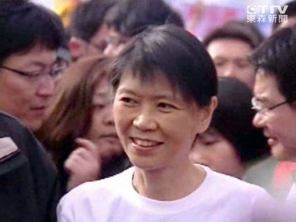 兆豐案強拉周美青下水 邱毅批綠營政治操弄妄圖轉(zhuǎn)移焦點 兆豐案強拉周美青下水 邱毅批綠營政治操弄妄圖轉(zhuǎn)移焦點