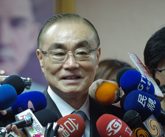 國民黨公布臉譜網(wǎng)最惹民怨“閣員”防務(wù)部門負(fù)責(zé)人馮世寬排第一 國民黨公布臉譜網(wǎng)最惹民怨“閣員”防務(wù)部門負(fù)責(zé)人馮世寬排第一