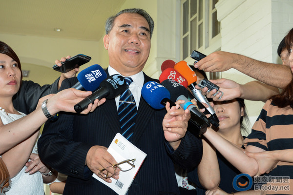 �����h�|(zh��)�ɶ��˿�����ҕ�x���f���ǲ�Ӣ������