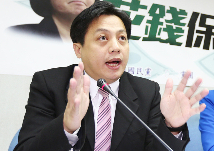 臺"行政院"否認(rèn)"陸客朋友說" 國民黨:顧慮深綠 臺"行政院"否認(rèn)"陸客朋友說" 國民黨:顧慮深綠