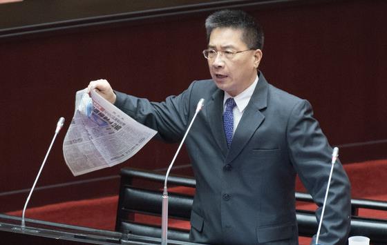 徐國(guó)勇泄露臺(tái)"行政院發(fā)言人"人事案 童振源猝不及防 徐國(guó)勇泄露臺(tái)"行政院發(fā)言人"人事案 童振源猝不及防