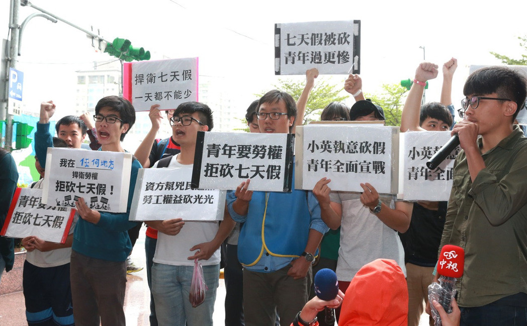 ����F(tu��n)�w����ǰ�����M(j��n)�h�����h�������h��Ӣ�Ĉ�(zh��)�⿳7��١��ߺ�������Ҫ?ji��ng)ڙ?qu��n)���ܿ�����١�����СӢ��(zh��)�⿳��������ȫ������(zh��n)��