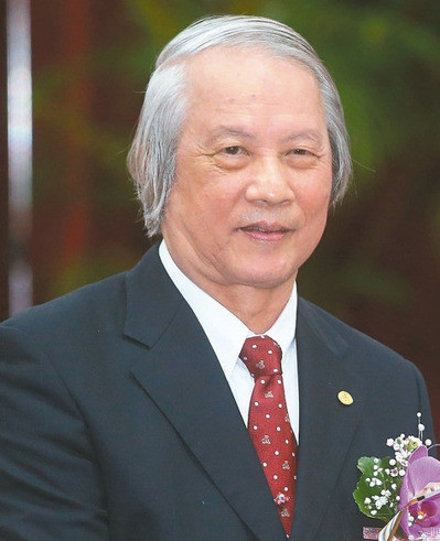 臺灣卸任“司法院長”重炮批蔡英文打擊法官士氣 臺灣卸任“司法院長”重炮批蔡英文打擊法官士氣