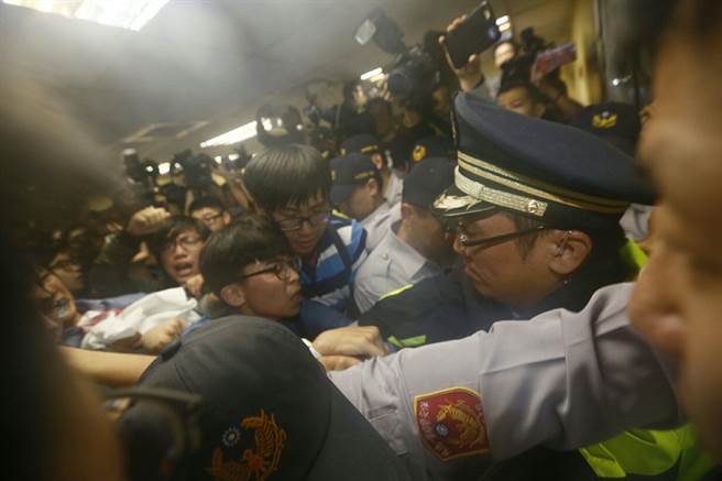 ������픵(sh��)ʮ�˛_�M(j��n)���M(j��n)�h�����h�����c��������