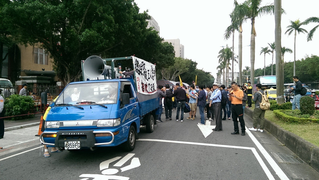 �_�ڈF(tu��n)�^ʳ�M(j��n)���90С�r(sh��) �����M(j��n)�h�õ���(qu��n)������ӛ�ڹ�