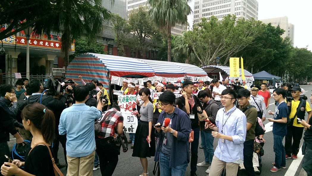 �_�ڈF(tu��n)�^ʳ�M(j��n)���90С�r(sh��) �����M(j��n)�h�õ���(qu��n)������ӛ�ڹ�