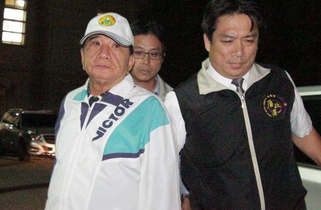 桃園市長(zhǎng)“干爹”涉貪遭起訴 桃園市長(zhǎng)“干爹”涉貪遭起訴