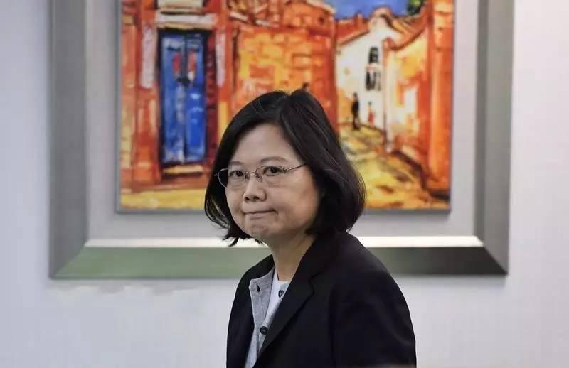 臺媒吁蔡當(dāng)局:與日抱團(tuán)親美不如追求兩岸和平 臺媒吁蔡當(dāng)局:與日抱團(tuán)親美不如追求兩岸和平