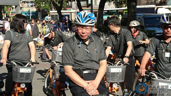 柯文哲體驗臺北市自行車路網(wǎng) 柯文哲體驗臺北市自行車路網(wǎng)