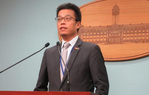 ���t������Ӣ�ĵġ��̏����l(f��)�����S���V