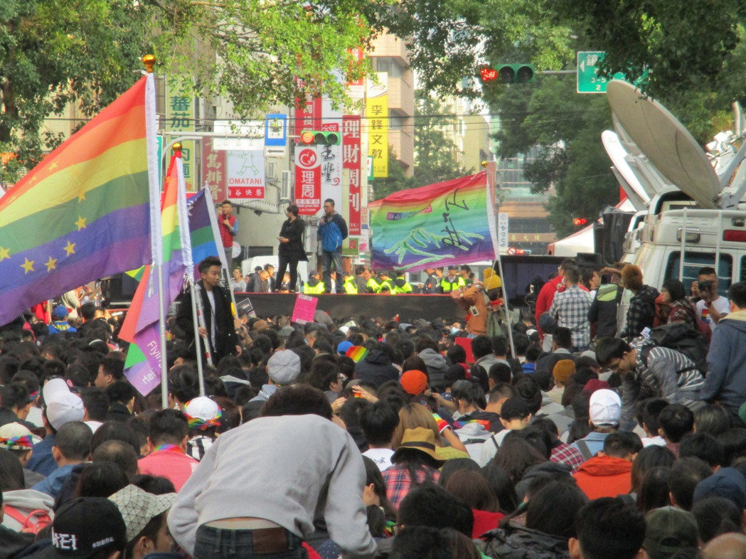 �_����ٝ�{(l��n)�I�ȾG�I��ִ� �A(y��)�����M(j��n)�h��ʢ�O��˥