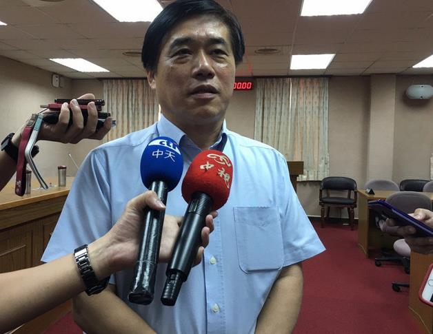 國民黨副主席:民進黨執(zhí)政半年只顧追殺國民黨 國民黨副主席:民進黨執(zhí)政半年只顧追殺國民黨