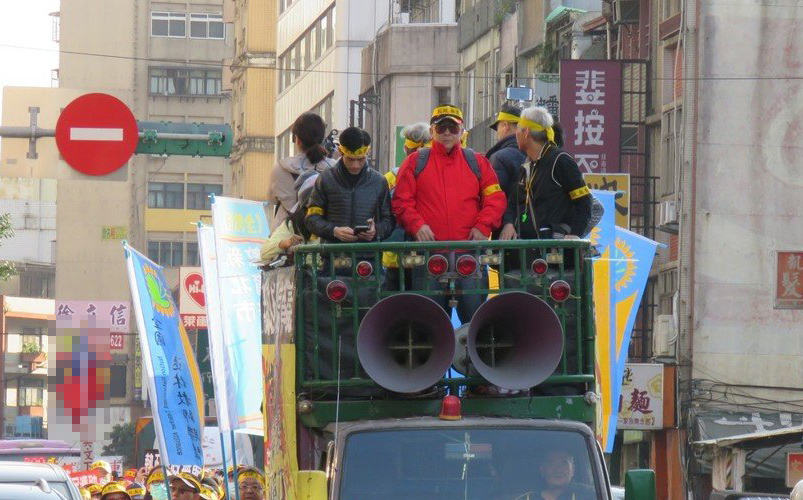 �O(ji��n)�����ĸ��Є�(d��ng)(li��n)��22���ڲ�Ӣ���k���ҹ��ƅ^(q��)��߅СҎ(gu��)ģ���п��h