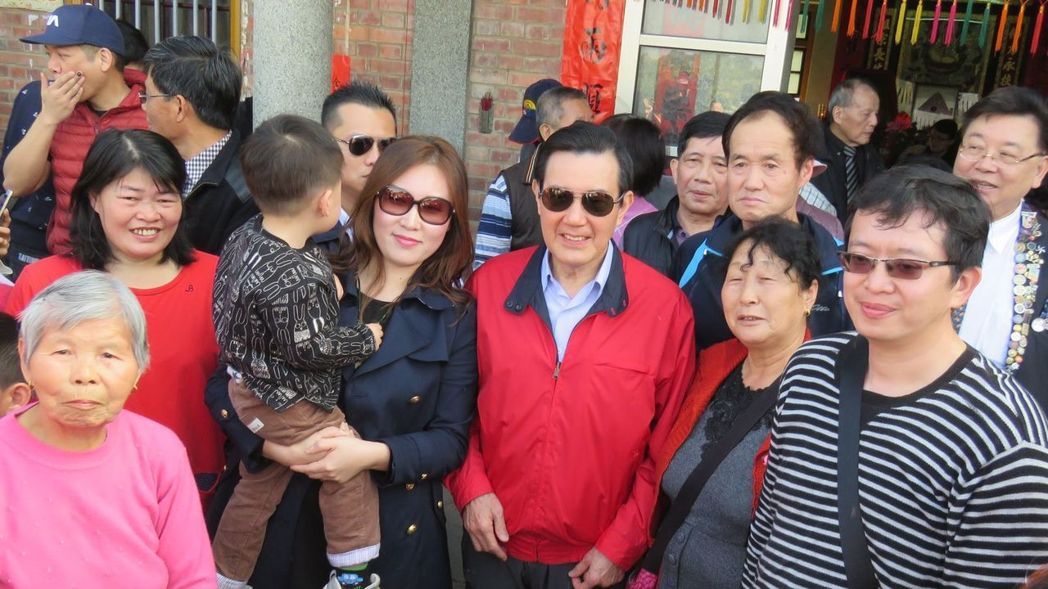 �RӢ��29�յ������hͨ���(zh��n)�R���f�R�������������c�ڈ����H��Ӱ����