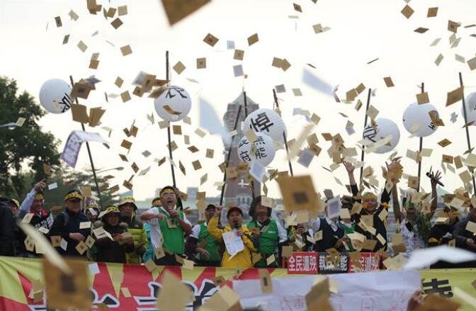 �_���نT���Z��Ӣ�ġ���ġ�̫�ݶ� ֻ����Ѫ�� ��ʹ