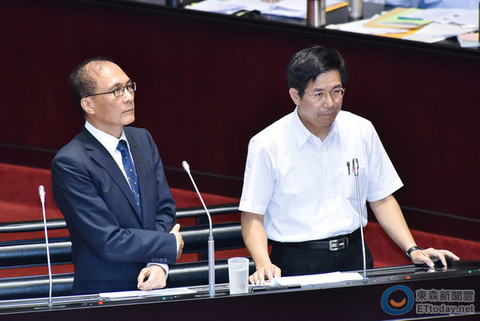 蔡當局十大失言排行榜 蔡英文穩(wěn)坐榜首(圖) 蔡當局十大失言排行榜 蔡英文穩(wěn)坐榜首(圖)