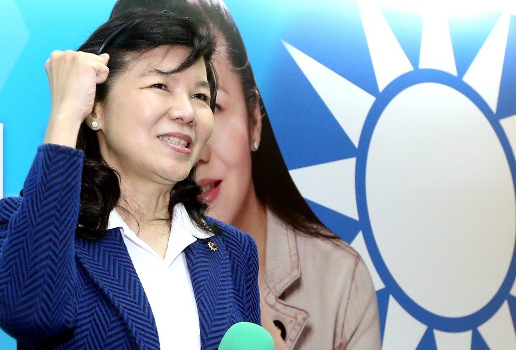 ��(gu��)���h��ϯ�x�e��ʽ�M(j��n)��6�x1  �˾S���������x