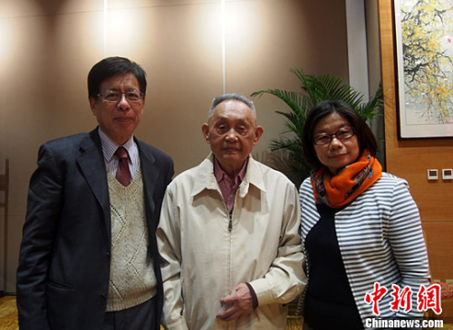 2��23�����S�ң��У���ϯ�o���_�����񡰶������ˡ����x70������Մ���r�c�_�����e��Ӱ��<a target='_blank' ><p  align=