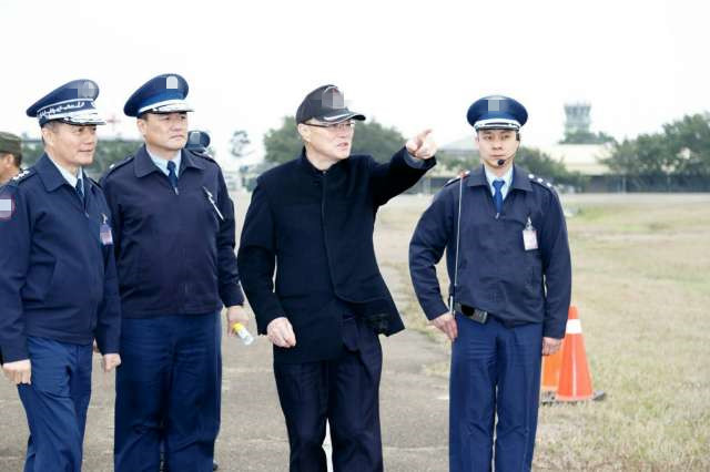 臺(tái)"國(guó)防部"懸賞50萬抓臺(tái)軍毒販 國(guó)民黨批懶惰做法 臺(tái)"國(guó)防部"懸賞50萬抓臺(tái)軍毒販 國(guó)民黨批懶惰做法