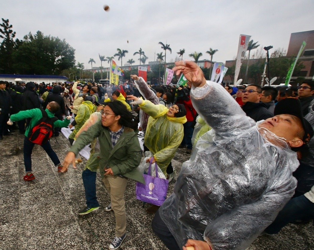 "�_��"�������Y��ʯ�~������ ��÷ٟ�����R��Ӣ��